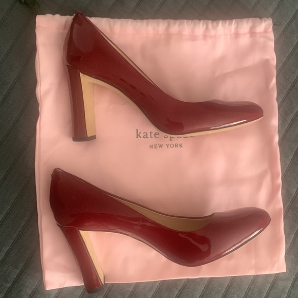 💯Auth Kate Spade 7.5 cherry red patent pumps - Picture 6 of 8
